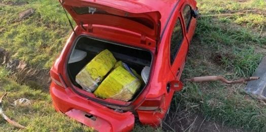 Motorista que carregou droga em Santa Helena é preso após tentar fugir na BR 163