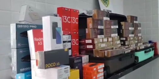 Mulher é detida com eletrônicos e cigarros contrabandeados em Cascavel
