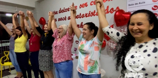 Na semana das mães, Auto Escola FK parabeniza todas as mamães habilitadas e guerreiras