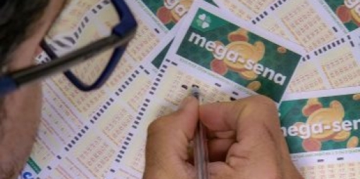Ninguém acerta sorteio e Mega-Sena acumula em R$ 38 milhões
