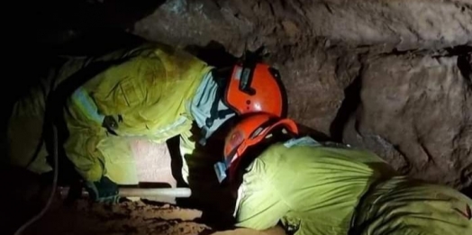 Nove pessoas seguem desaparecidas após desabamento em caverna