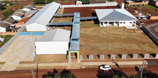 Obra da nova escola em São Miguel do Iguaçu entra na reta final e põe fim à espera por espaço próprio para alunos da área rural