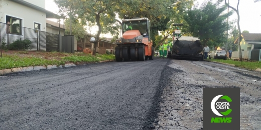 Obras de recapeamento asfáltico iniciam no bairro Vila Rica em Santa Helena