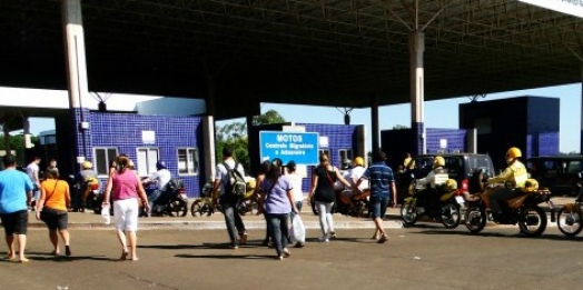 Onze auditores da Receita Federal em Foz pedem exoneração