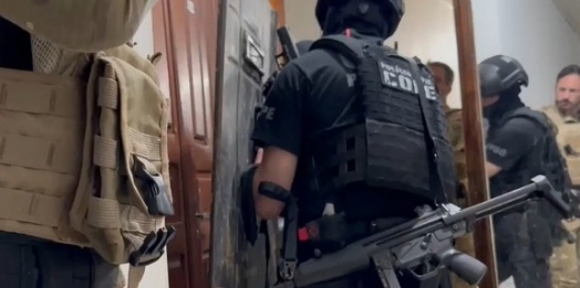 Operação cumpre mais de 100 mandados contra grupo suspeito de tráfico de drogas e homicídios no Paraná