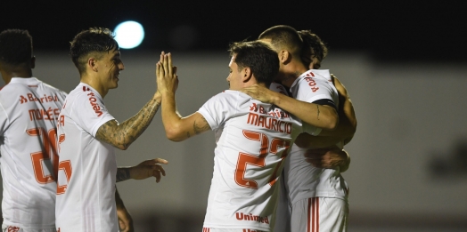 Ouça o gol: Inter bate o Vitória e larga em vantagem na Copa do Brasil