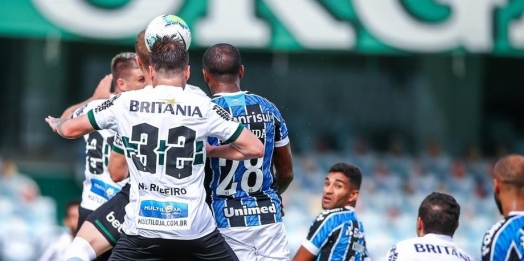 Ouça os gols: Grêmio perde pênalti e empata em 1 a 1 contra o Coritiba