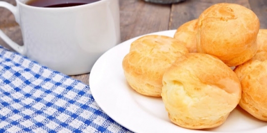 Pão de queijo de liquidificador super fácil