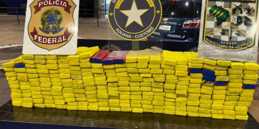 Paraguaio é preso com 198 kg de maconha em fundo falso de carro em Foz do Iguaçu
