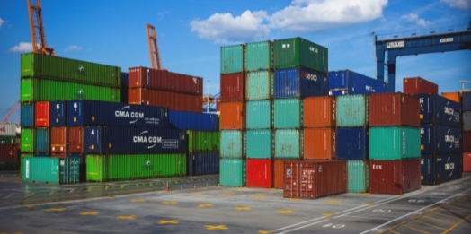 Paraná amplia superávit comercial no primeiro semestre com avanço das exportações de soja e carnes