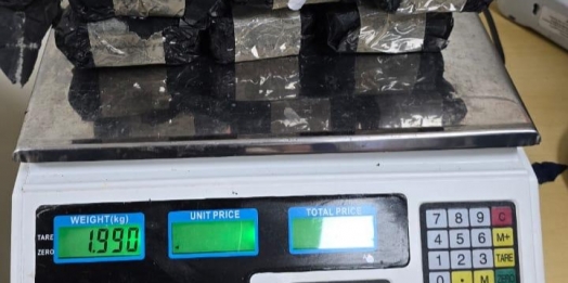 Passageiro é preso pela PF com volumes de cocaína em mala de viagem no aeroporto de Foz do Iguaçu