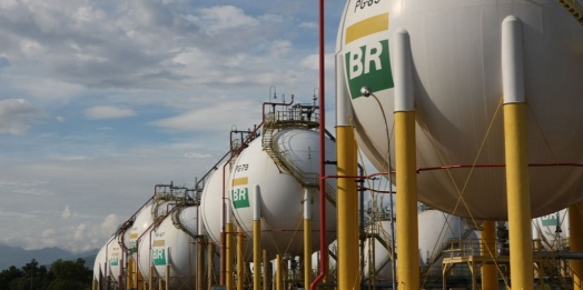 Petrobras anuncia aumento de 39% no gás natural para distribuidoras