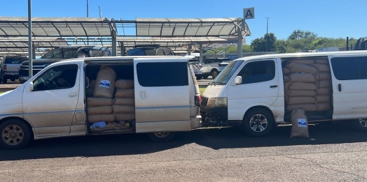 PF apreende 5,5 toneladas de produtos alimentícios contrabandeados em Foz do Iguaçu