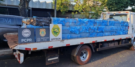 PF apreende dezenas de caixas de cigarros contrabandeados  e um veiculo em São Miguel do Iguaçu