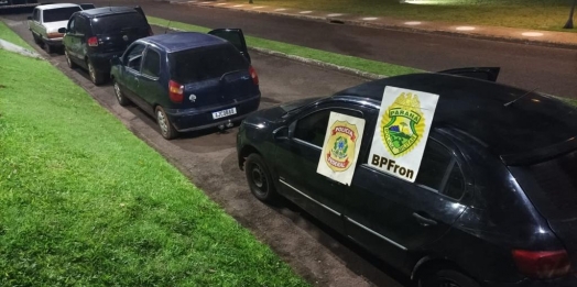 PF e BPFron apreendem comboio de carros com cigarros em Itaipulândia