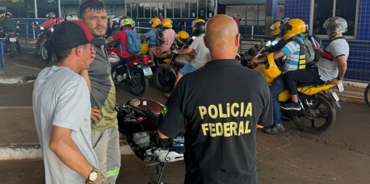 PF reforça fiscalização de veículos e pessoas nas aduanas das pontes internacionais da Amizade e Tancredo Neves