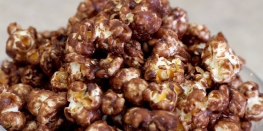 Pipoca doce de chocolate