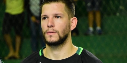 Pivô Papão é o novo reforço do Santa Helena Futsal