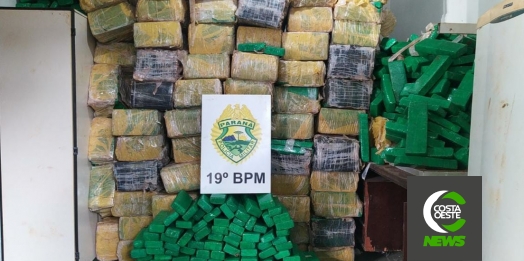 PM de Santa Helena apreende mais de 1,5 toneladas de maconha em Sub-Sede