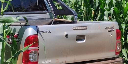 Polícia Civil apreende em Santa Helena camionete envolvida em troca de tiros com PRF