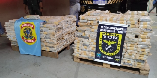 Polícia Federal de Guaíra realiza maior apreensão de cocaína da história da unidade