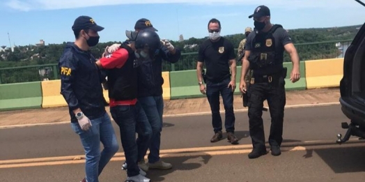 Polícia Federal em Foz realiza extradição de brasileiro entregue pelo Governo Argentino, que cumprirá pena no Rio Grande do Sul