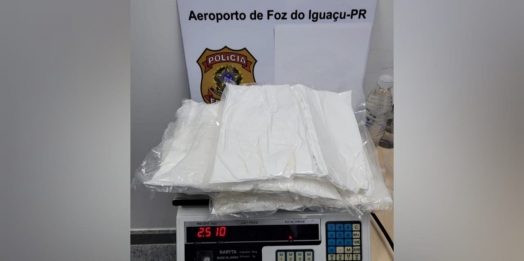 Polícia Federal prende mulher com cocaína no aeroporto de Foz do Iguaçu
