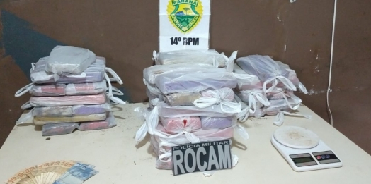 Polícia Militar apreende quase 40 quilos de maconha em ônibus