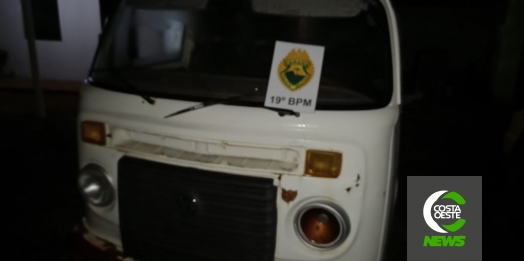 Polícia Militar de Entre Rios do Oeste apreende VW Kombi com placa modificada