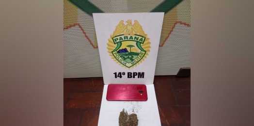 Polícia Militar detém indivíduos por roubo e recupera celular roubado