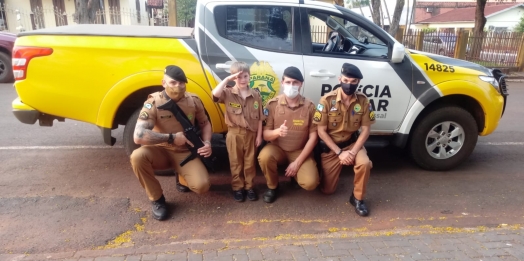 Polícia Militar de Missal realiza sonho de fã mirim