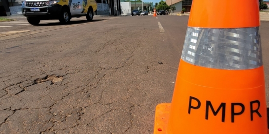 Polícia Militar de Santa Helena notifica 14 veículos em operação de trânsito