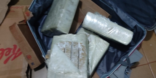 Polícia Militar prende mulher com 21kg de maconha em Medianeira