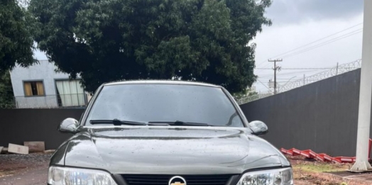 Polícia persegue e apreende trio com mandados em aberto após fuga pela BR-277