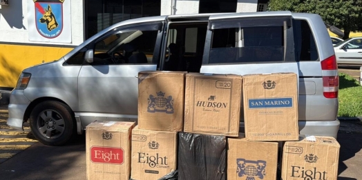 Polícia Rodoviária apreende van com cigarros contrabandeados em Vera Cruz do Oeste