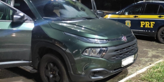 Polícia Rodoviária Federal recupera veículo roubado em Santa Terezinha de Itaipu