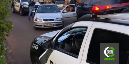 Polícias Civil e Militar cumprem mandado de prisão, apreendem veículos, drogas e munições em Santa Helena