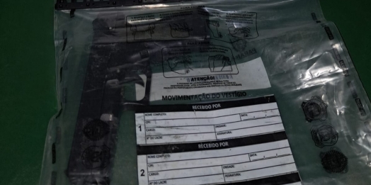 Populares contêm suspeitos de assalto a farmácia no centro de Medianeira