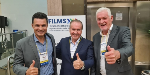 Prefeito de Medianeira prestigia abertura do Fórum Internacional de Logística Multimodal Sustentável