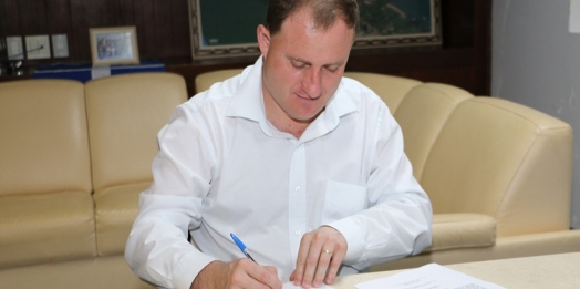 Prefeito Zado sanciona Lei que autoriza continuidade do auxílio emergencial municipal em Santa Helena