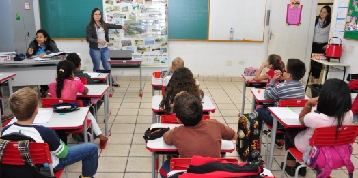 Prefeitura de Foz vai convocar 98 professores aprovados no concurso público de 2020