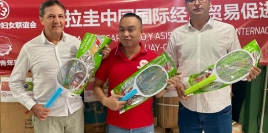 Prefeitura de Foz vai usar raquetes para matar os mosquitos da dengue