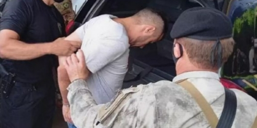 Preso no Paraguai, “Bonitão do PCC” foi entregue à PF na Ponte da Amizade
