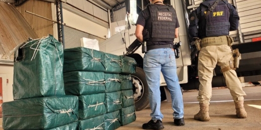 PRF e Receita Federal apreendem meia tonelada de cocaína no Paraná