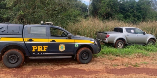 PRF recupera quatro veículos e uma arma de fogo em Guaíra em menos de 24 horas