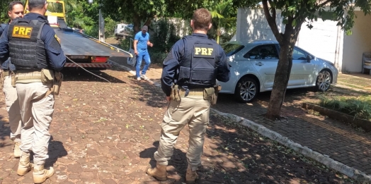 PRF recupera quatro veículos em Guaíra