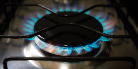 Procon investiga se distribuidoras de gás repassaram redução de preço aos consumidores