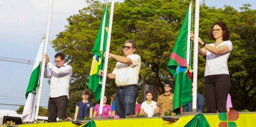 Programação da Semana da Pátria inicia com apresentações culturais em frente ao Paço Municipal