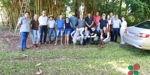 Propriedade Rural de Missal recebe grupo de jovens agricultores da Alemanha para intercâmbio de formação