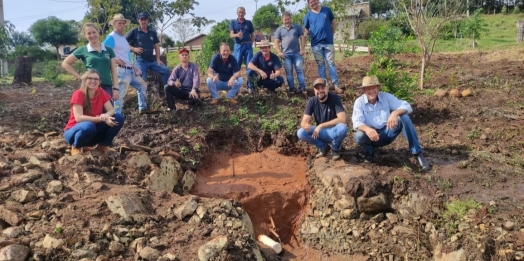 Proteção de Nascente em Linha Bandeirantes celebra a Semana do Meio Ambiente em Missal